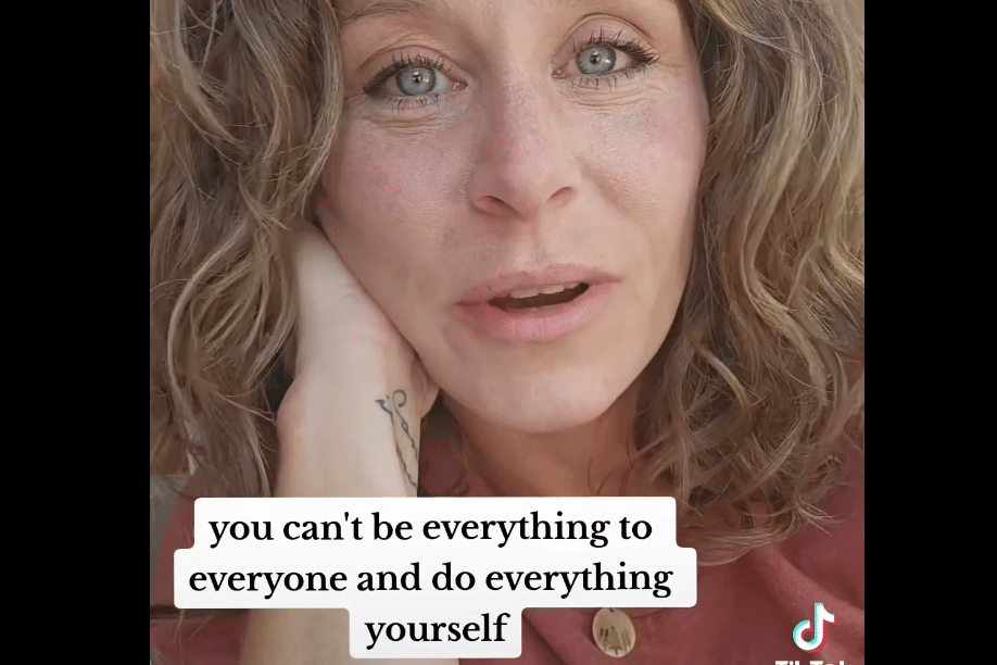 Justine Froelker - Mental Health Motivational Speaker